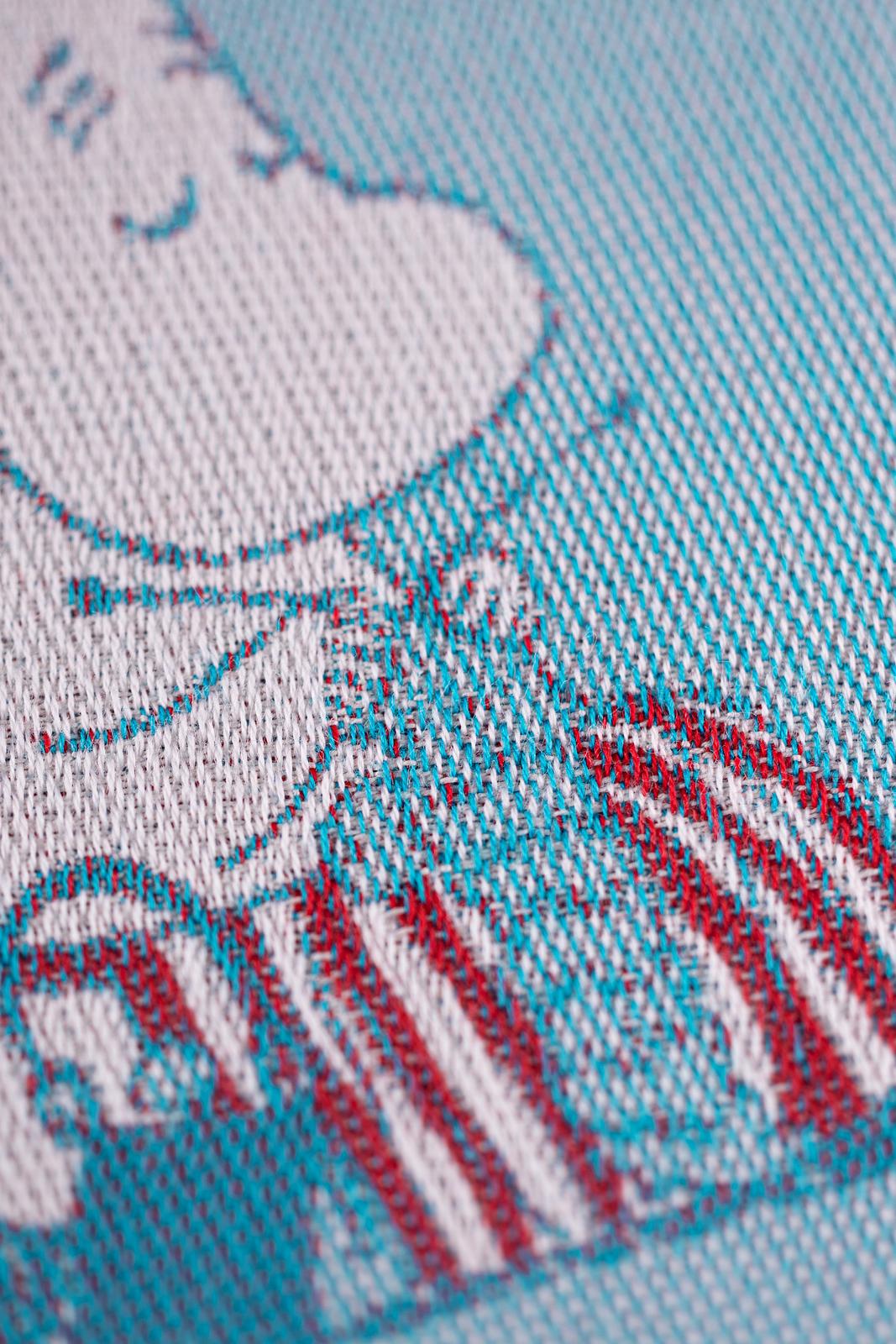 blue — 2/3